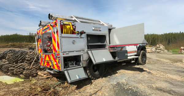 Camion d'attaque légère