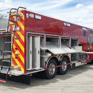 Camion de sauvetage combiné